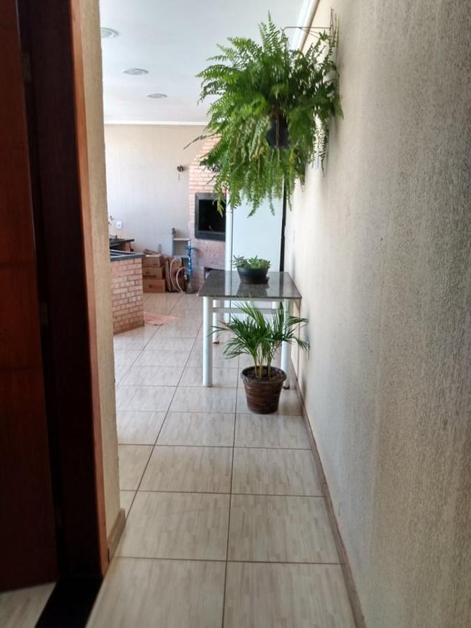 Casa de hóspedes Edicula Com Um Banheiro E Piscina E Lazer Foz do Iguaçu