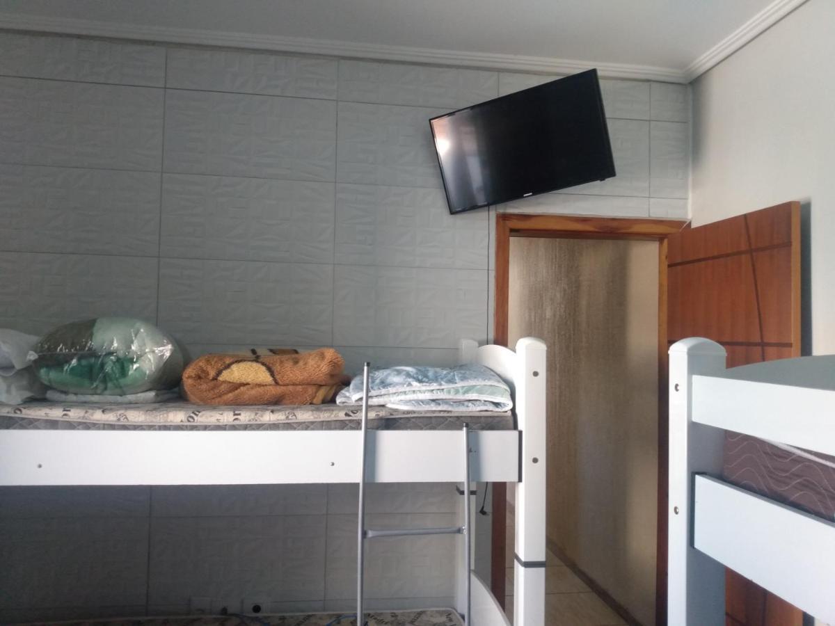 Casa de hóspedes Edicula Com Um Banheiro E Piscina E Lazer Foz do Iguaçu